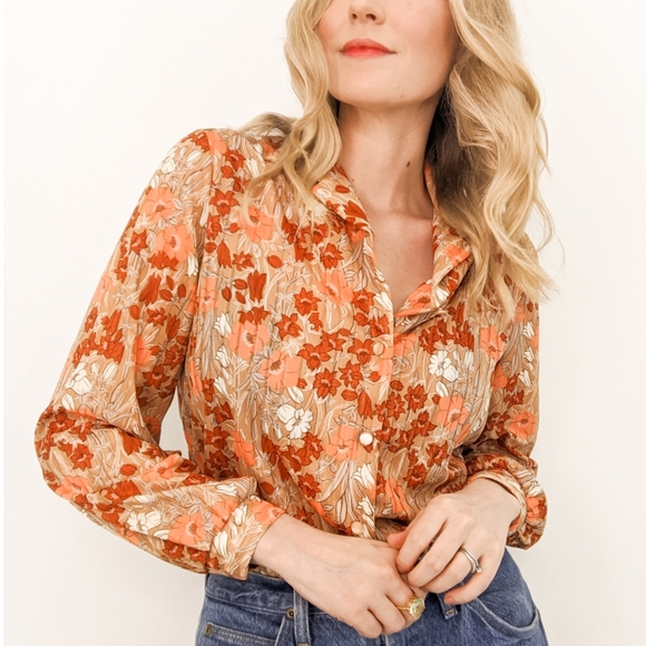 70s Floral Button Down Long Sleeve Blouse - Picture 15 of 17